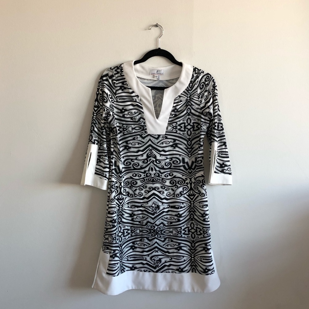 Jude Connally Black & White Pattern Shift Dress